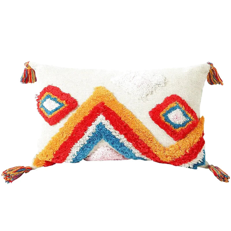 Housse de Coussin Motif Berbère Brodé Coloris Multicolore avec Pompon