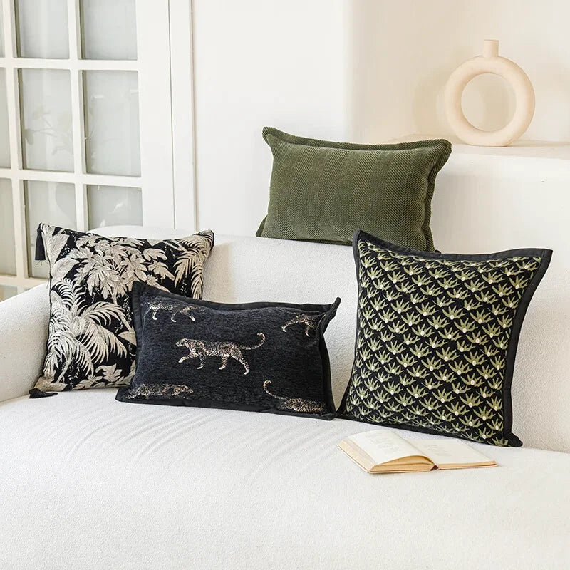 Housse de Coussin Thème Tigre Jacquard Noir