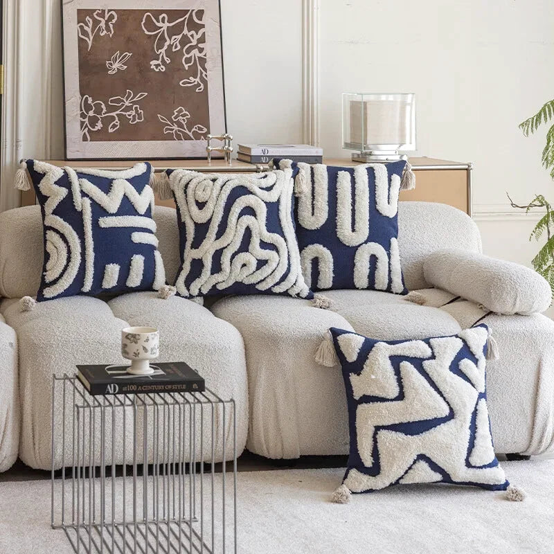 Housse de Coussin Brodé Lignes Courbes Brodées Bleu & Blanc