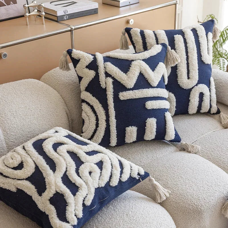 Housse de Coussin Brodé Lignes Courbes Brodées Bleu & Blanc