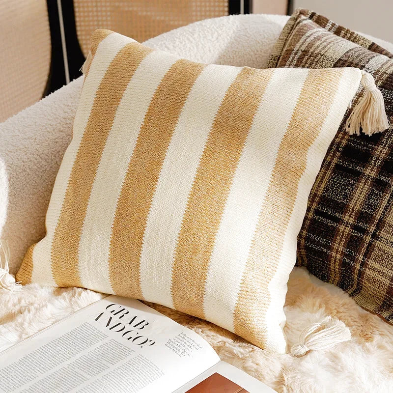 Housse de Coussin Jacquard à Grosses Rayures Beige & Blanc
