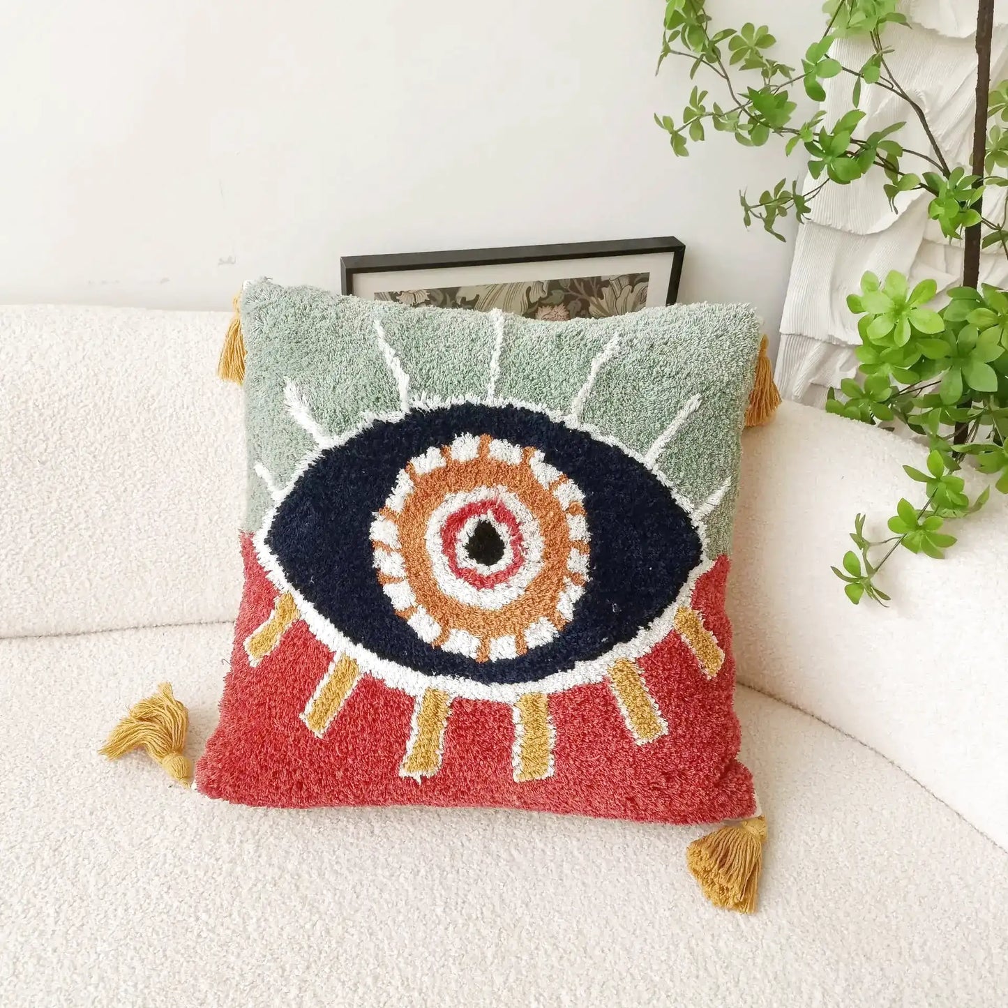 Housse de Coussin Œil Brodé Divers Coloris