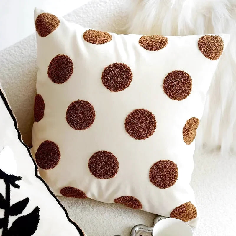 Housse de Coussin Pois Brodé Marron & Beige